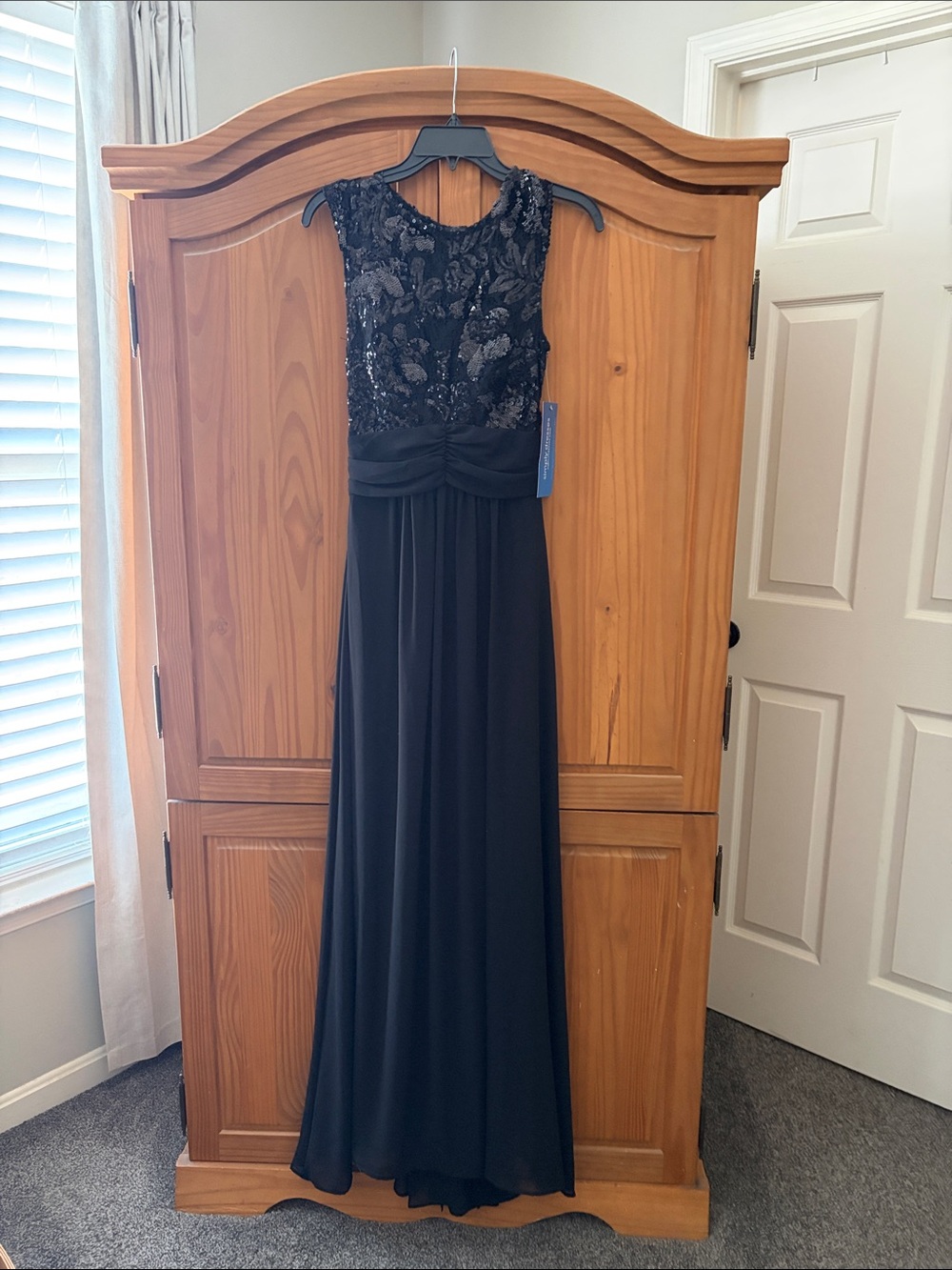 Black Sequin Lace Bodice Maxi Dress